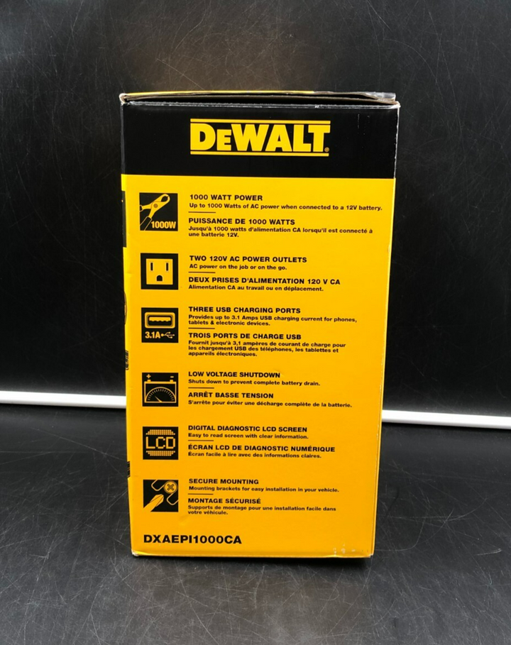 DeWalt DXAEPI1000CA 1000W Power Inverter - NEW OPEN BOX