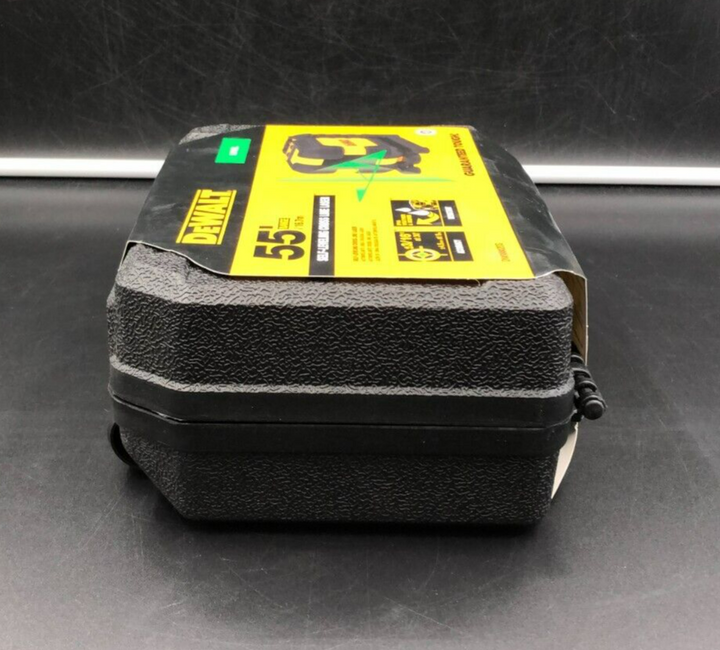 DeWalt DW08802CG 55'(16.7m) Range Self-Leveling Cross Line Laser (Green) - NEW