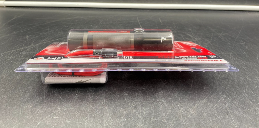 Milwaukee 2160-21 RedLithium USB 3.0 800L Compact Rechargeable Flashlight - NEW