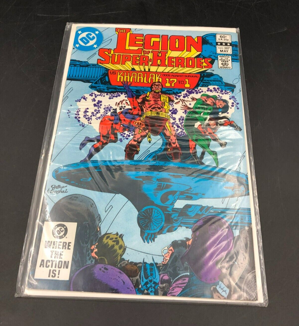 DC No.287 The Legion Of Super Heroes vs Kharlak 17 to 1 Comic Book