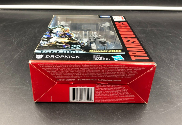 TOMY Studio Series #22 Transformers: Bumblebee - Dropkick Deluxe Class - NEW